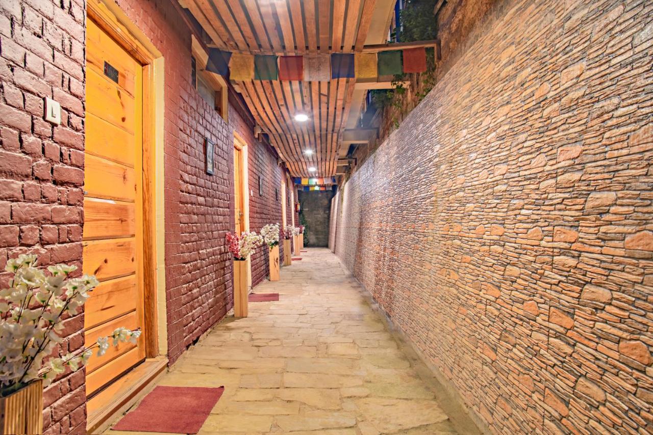 Echor - Yak And Yeti Ranikhet Hotel Almora Ngoại thất bức ảnh
